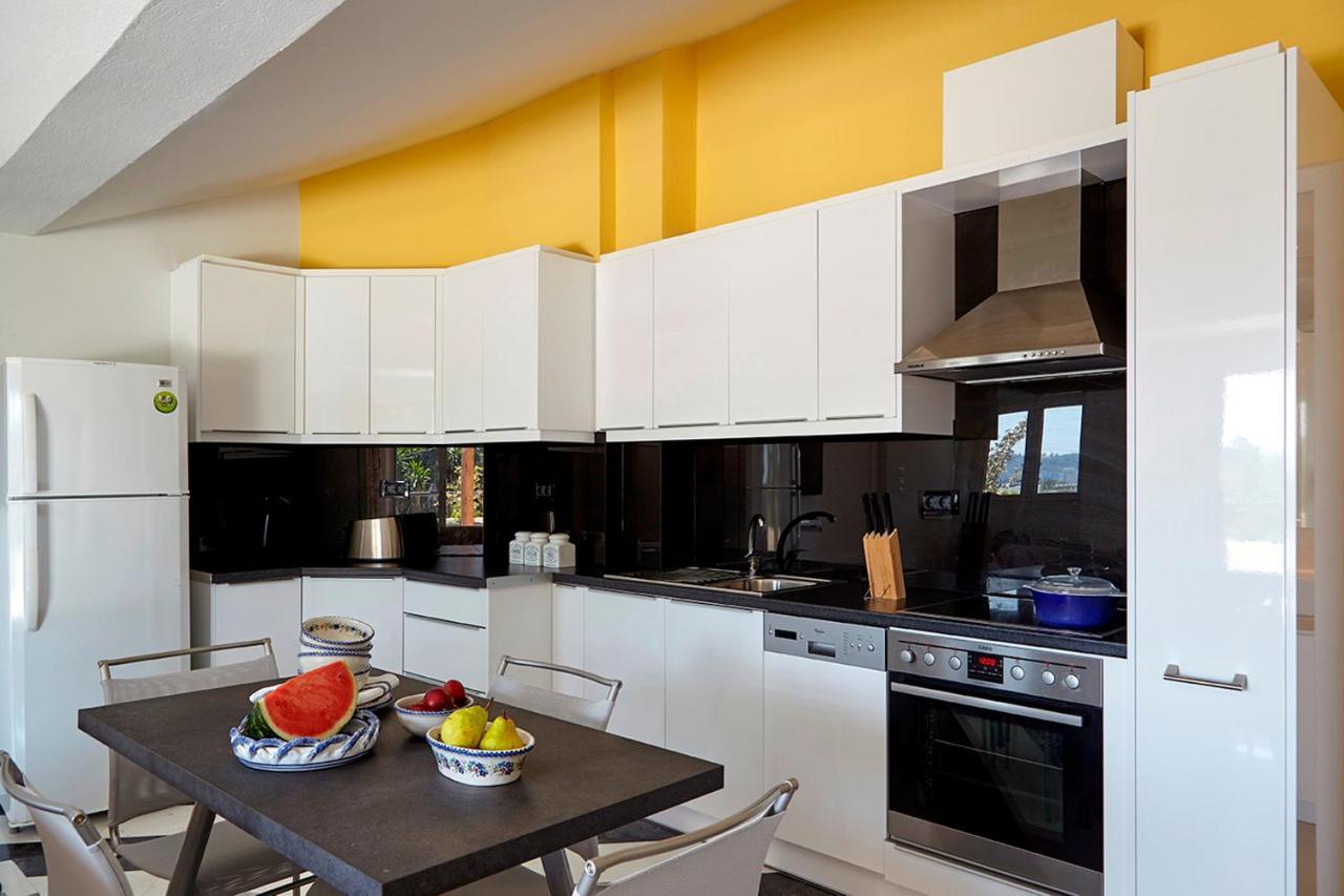 Helion Apartments Гувія Екстер'єр фото