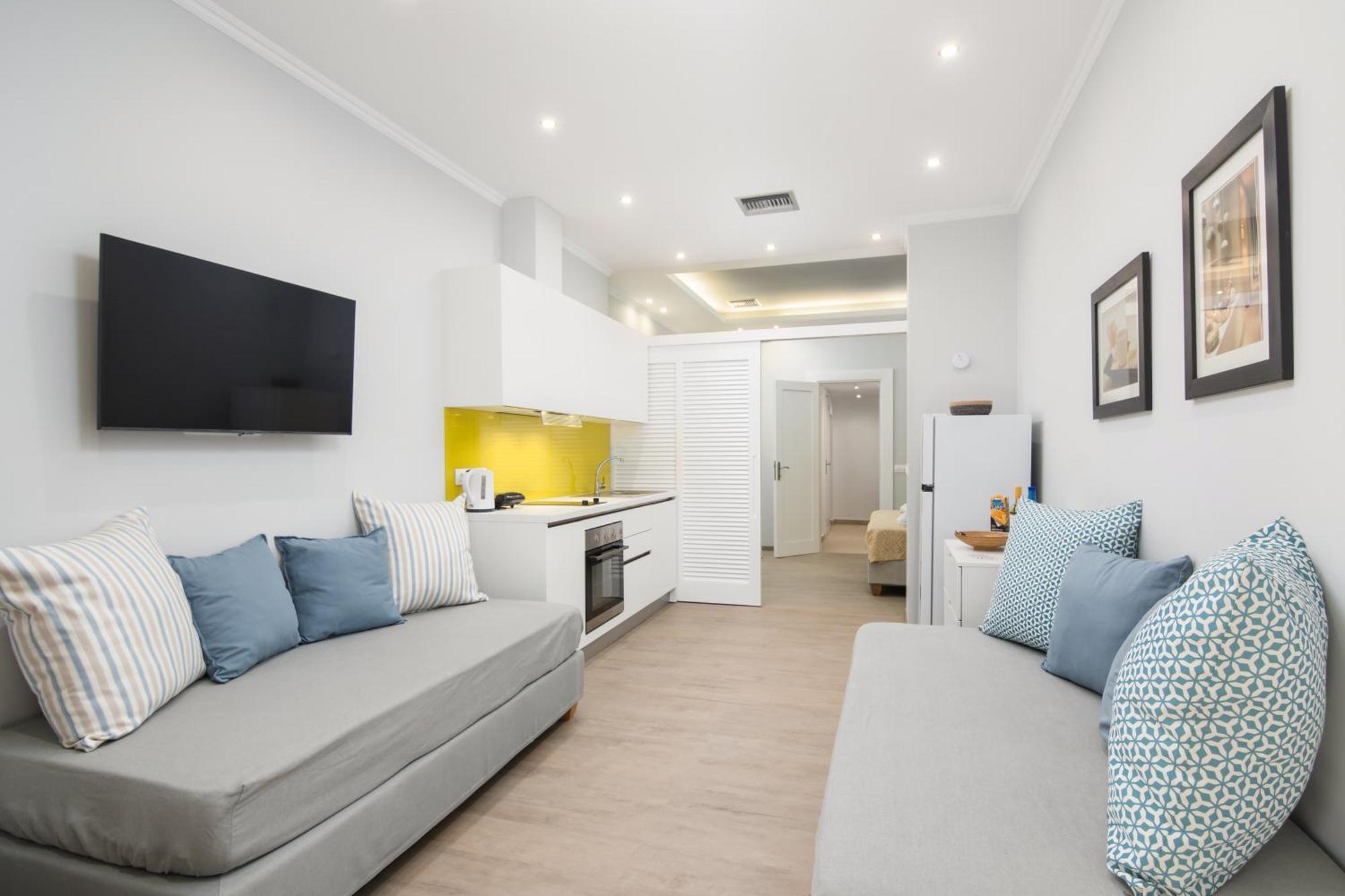 Helion Apartments Гувія Екстер'єр фото