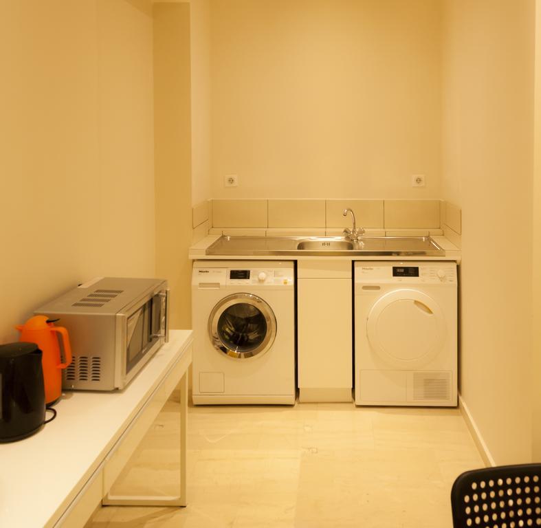Helion Apartments Гувія Екстер'єр фото