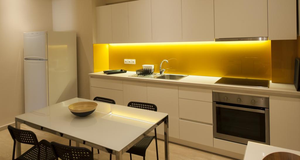 Helion Apartments Гувія Екстер'єр фото